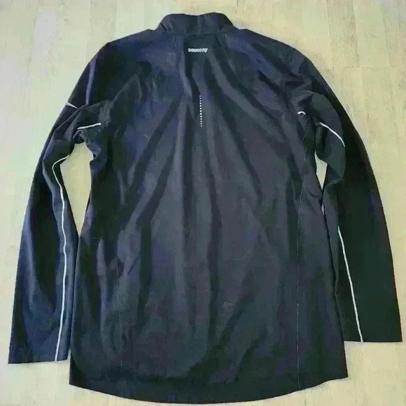 Saucony Vigor flexshield black jacket size xl - Picture 2 of 10